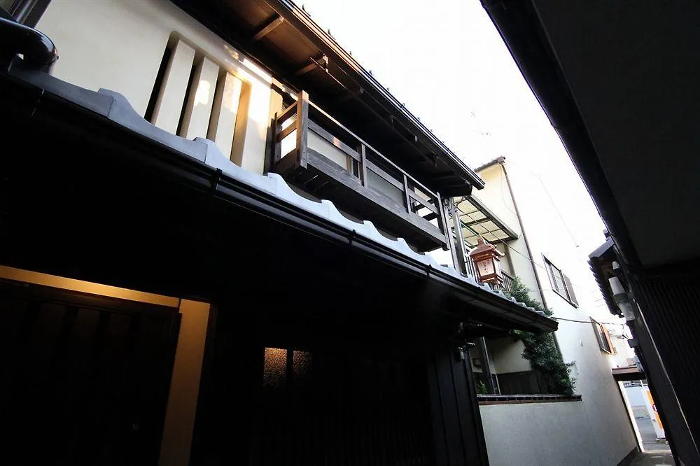 Tokiwaan Holiday Rentals Kyoto